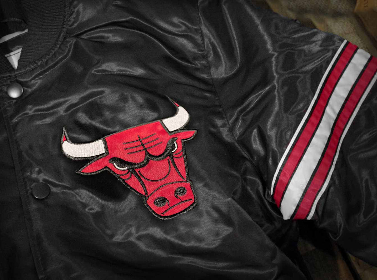 Chicago Bulls Toddler Miracle On Court Fleece Sweatsuit Set – Wrigleyville  Sports