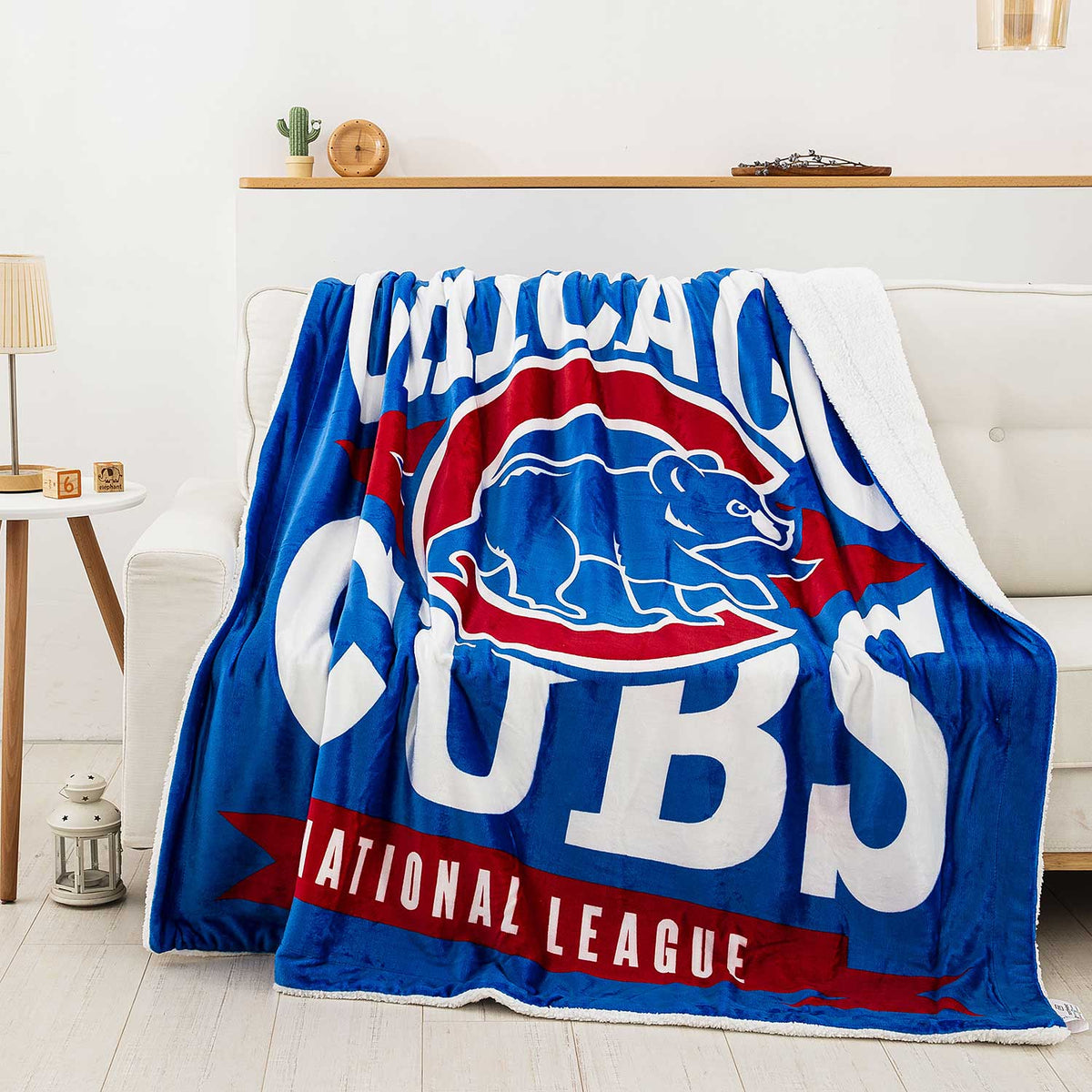 Chicago Cubs 50'' x 60'' Native Raschel Plush Throw Blanket