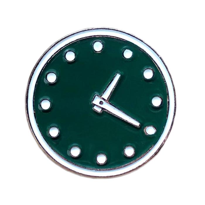 Wrigley Field Scoreboard Clock Pin – Wrigleyville Sports